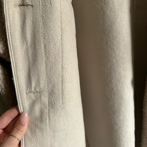 Sherpa Jacket - Picture 4 of 5